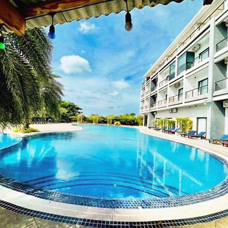 Kep Bay Hotel & Resort Exterior foto