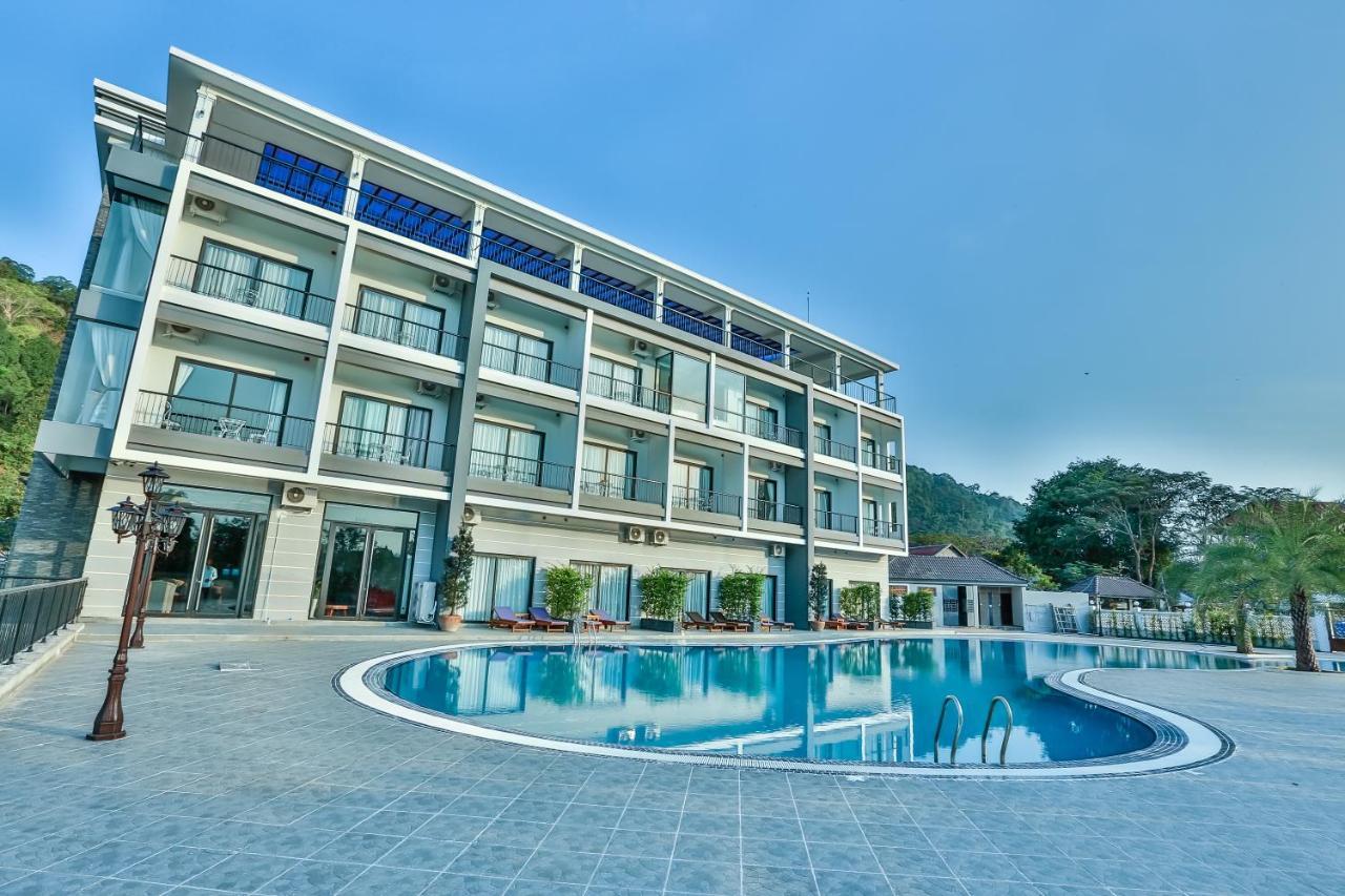 Kep Bay Hotel & Resort Exterior foto